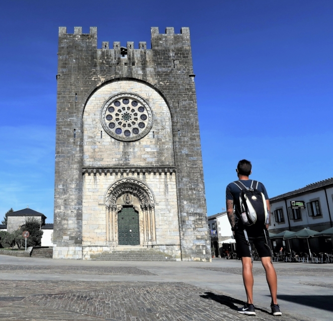 Iglesia de Portomarín