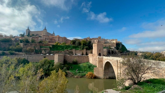 Puente de Alcántara y vistas del Casco