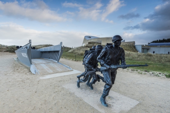 Imagen de la noticia: El Desembarco de Normandía: 10 Datos Fascinantes del Día D