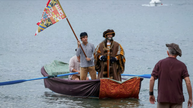 Villaviciosa y Tazones conmemoran el primer desembarco de Carlos V