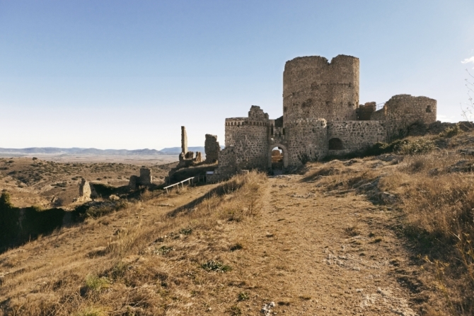 Ruinas del castillo de Moya (Cuenca)