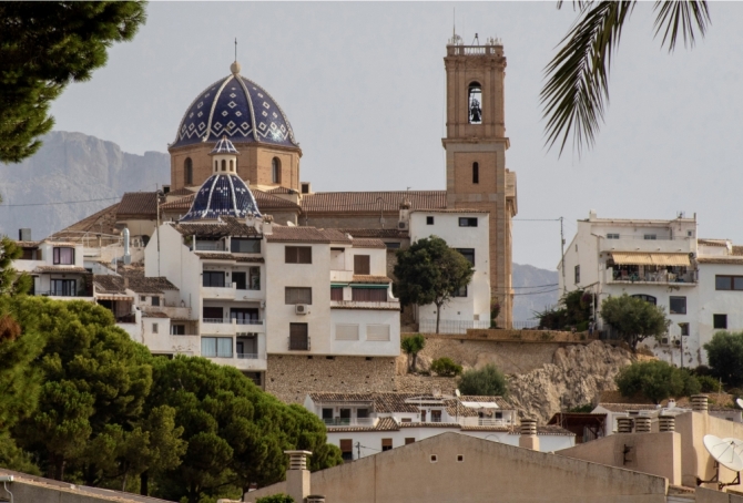 Iglesia Ntra. Sra. del Consuelo, Altea // Adobe Stock